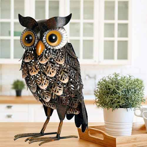 Garden Statue Metal Owl Yard Art Outdoor Decor with Solar LED Lights for Patio Lawn Decoration Great Gifts