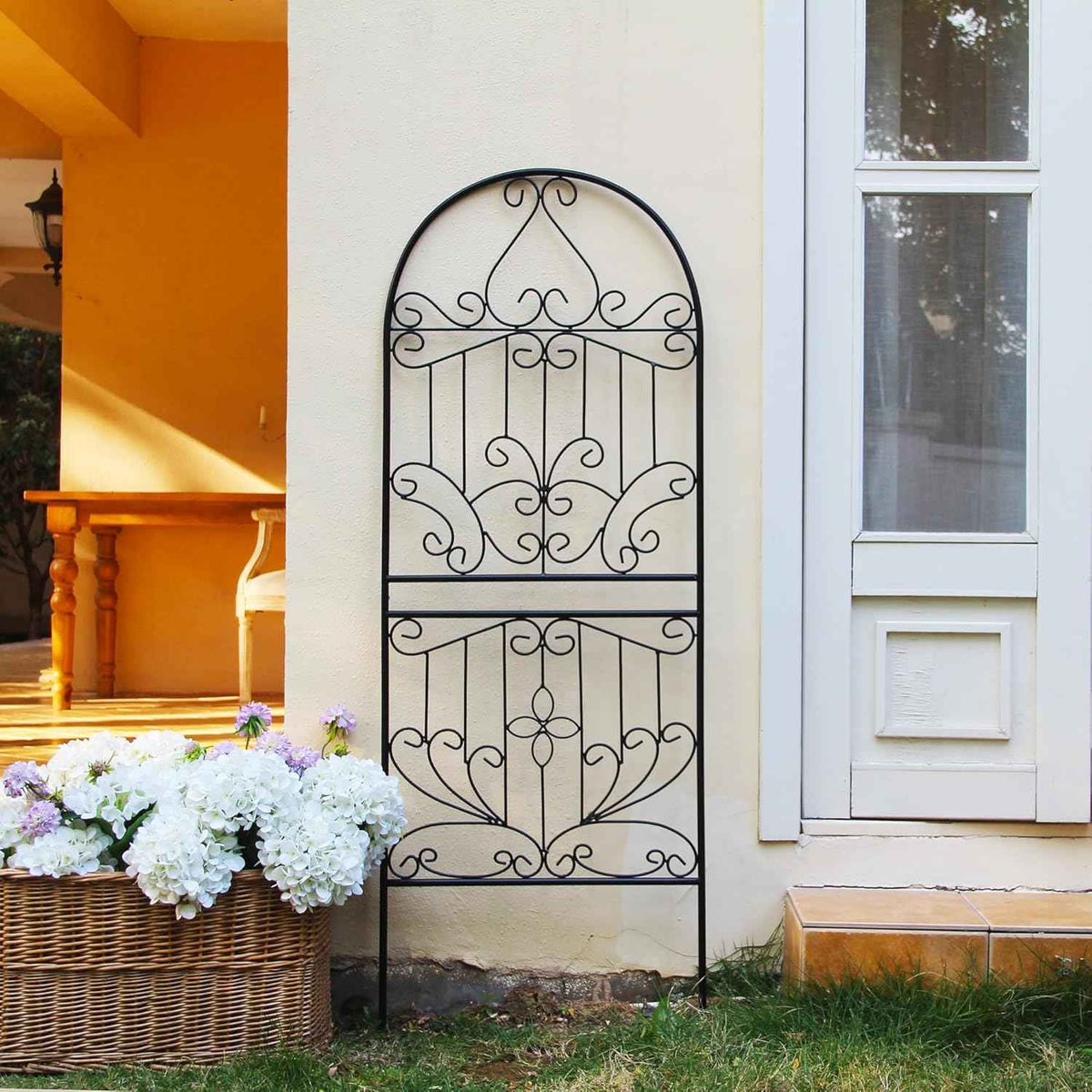 SCENDOR Trellis for Climbing Plants 59" H x 22" W Metal Unique Design Decorative Garden Structure Weather-Resistant Lattice Outdoor Decor Flowers Roses Vine Ivy Clematis Black Coating 1 Pack