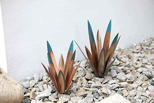 Hand-Painted Metal Agave Sculptures – Set of 3