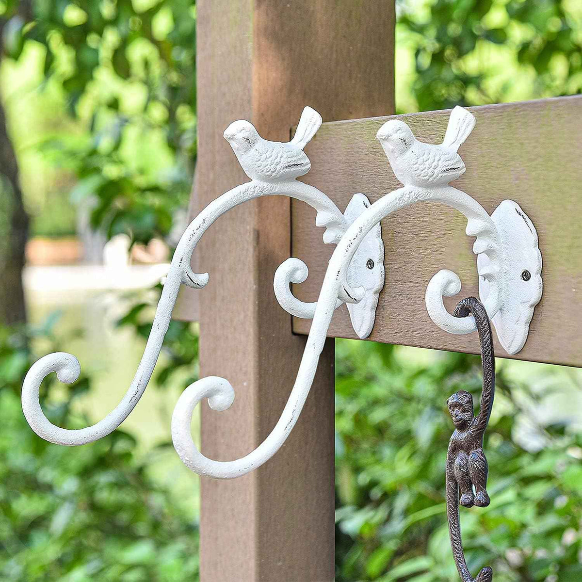 Sungmor Cast Iron Wall Hanging Plant Bracket, 2 Pack 10 Inch Decorative Plant Hanger, Lovely Bird Metal Plant Hooks for Hanging Planters Lanterns Bird Feeders Wind Chimes