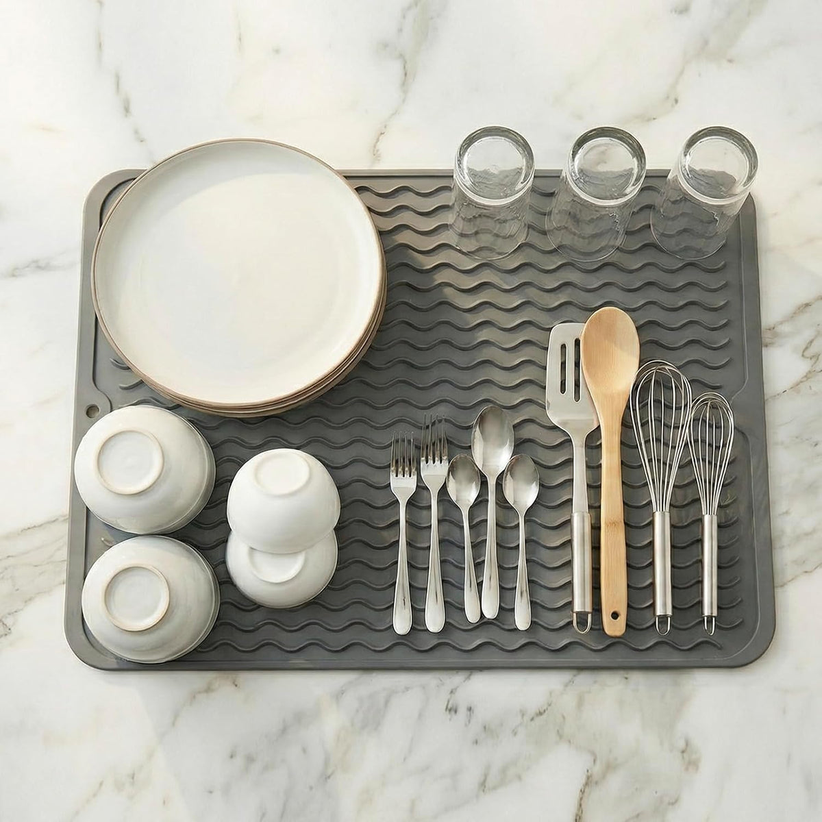 Quick-Dry Silicone Dish Mat & Trivet – 16 × 12 in