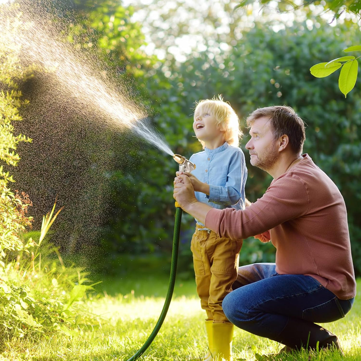 All-Metal 4-Pattern Garden Hose Nozzle with Trigger Lock - Field & Nook