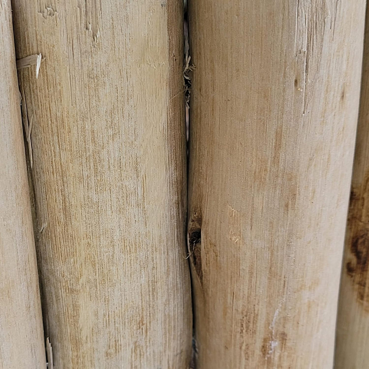 Natural Eucalyptus Wood Garden Edging – 72 in × 6 in
